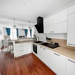 Très Beau T2 Classé à 5 Min Des Thermes Et Parcs Apartamento